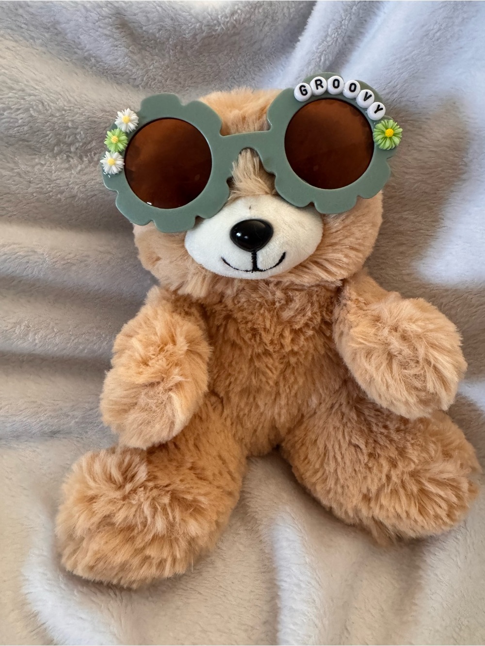 Green Flower Shaped Girl’s Sunglasses